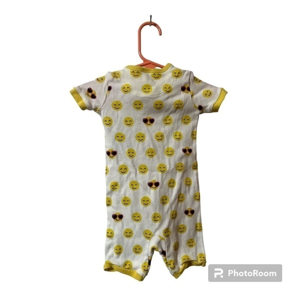 Children’s Place Smile Emoji Shorts Pajamas